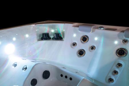 Гидромассажный спа бассейн NordicSpa Liv (Лив) Гидромассажный спа бассейн NordicSpa Liv (Лив)